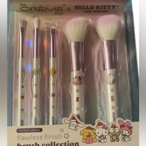 Hello Kitty and friends X Creme shop flawless finish brush collection Set Of 5 - Picture 4 of 4